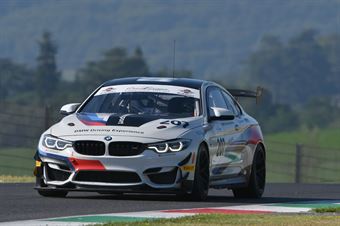 Fascicolo Guerra (BMW Team Italia,BMW M4 GT4 #207), CAMPIONATO ITALIANO GRAN TURISMO