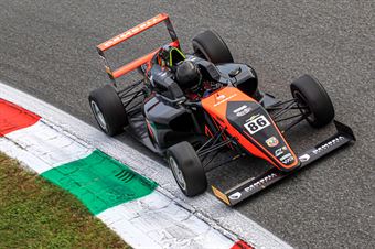Valint Bence, Tatuus F.4 T014 Abarth #86, Van Amersfoort Racing, ITALIAN F.4 CHAMPIONSHIP