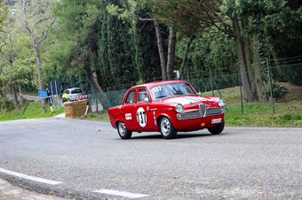 Angelo C. Pontiroli (A. Romeo Giulietta TI, Suderia Bologna Squadra Corse #137), CAMPIONATO ITALIANO VEL. SALITA AUTO STORICHE