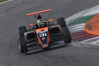 Bearman Oliver, Tatuus F.4 T014 Abarth #87, Van Amersfoort Racing, ITALIAN F.4 CHAMPIONSHIP